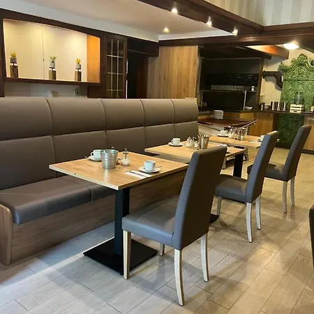 Hubertus-Hof 3* Werne