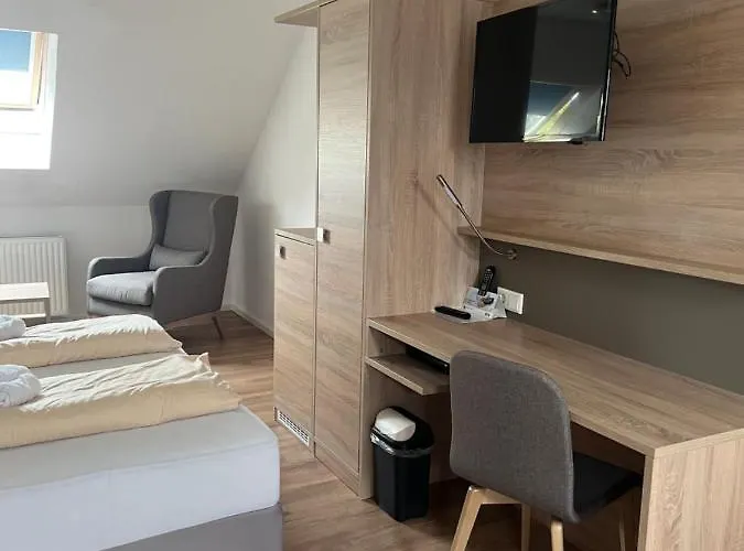 哈伯特斯霍夫酒店 招待所 3*